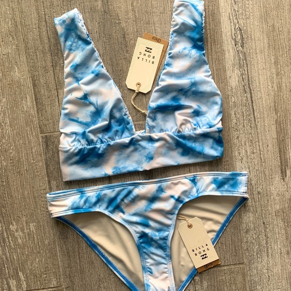 🔥🔥BILLABONG - BLEACHED BLUE PLUNGE LOWRIDER BIKINI SET🔥🔥 - Picture 2 of 8